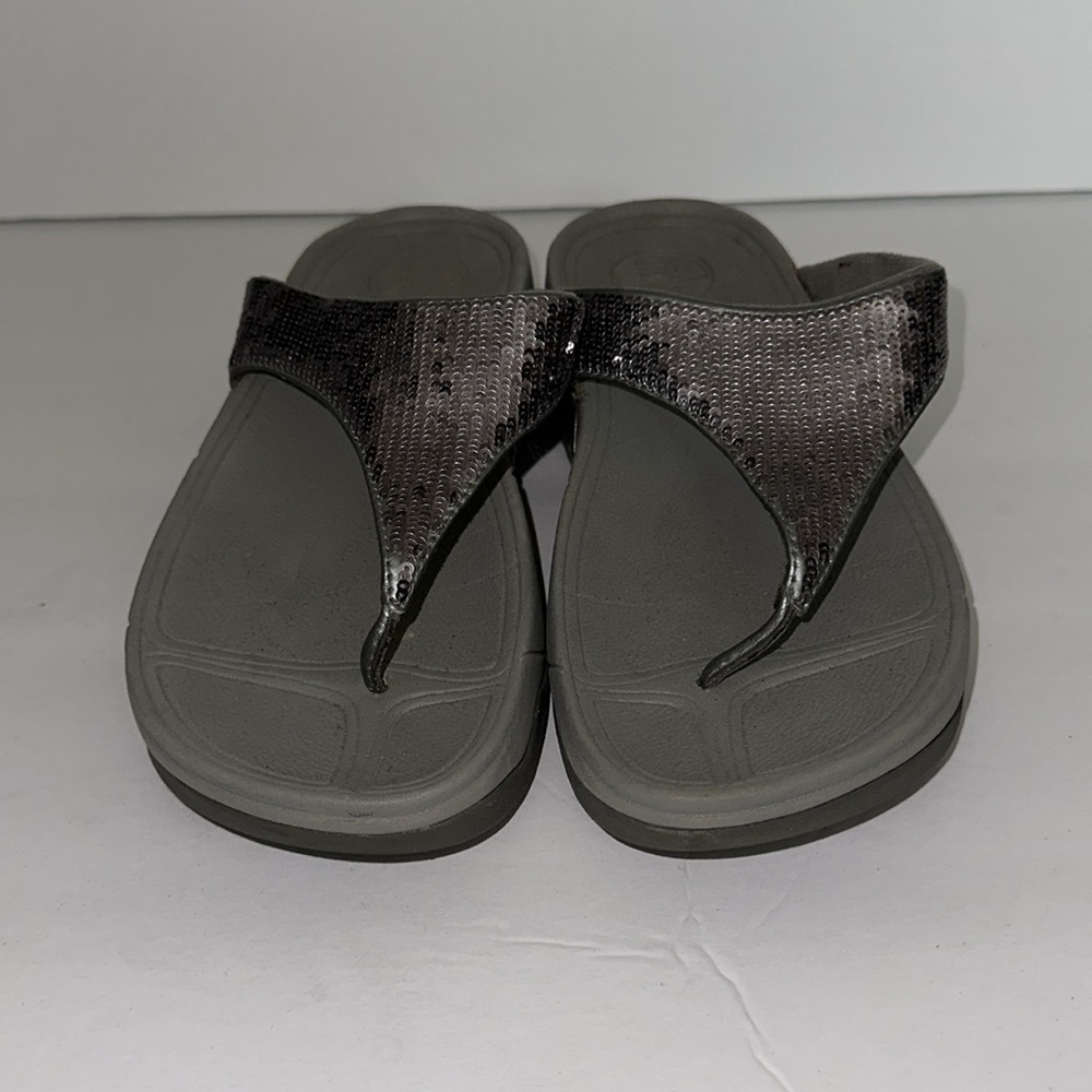 FITFLOP Sandals Women's Size 5 - Silver Sequin Micro Wobble Board - Picture 5 of 8
